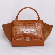 Borsa Celine in pelle marrone con stampa coccodrillo Borsa Celine in pelle marrone con stampa coccodrillo