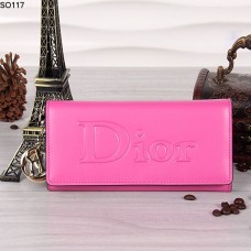 Portafoglio Christian Dior color pesca con patta 117