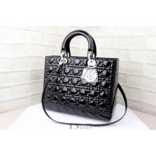 Replica della borsa a mano Dior Lady Default in pelle verniciata nera