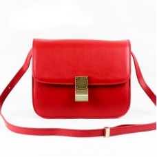 Borsa Celine Classic Box Medium con chiusura a scatto, rossa Borsa Celine Classic Box Medium con chiusura a scatto, rossa
