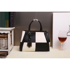Borsa Fendi 2Jours Multicolor in pelle di vitello bianca e nera F168