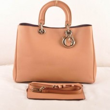 Borsa Dior Diorissimo Jumbo in pelle originale color cammello (dettagli dorati) 602