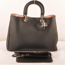 Borsa Dior Diorissimo Jumbo in pelle originale nera (dettagli dorati) 602