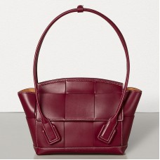 Bottega Veneta Arco 33 Intrecciato Bag In Bordeaux Calfskin Bottega Veneta Arco 33 Intrecciato Bag In Bordeaux Calfskin