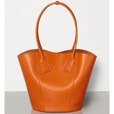 Bottega Veneta Medium Basket Tote In Orange Calfskin Bottega Veneta Medium Basket Tote In Orange Calfskin