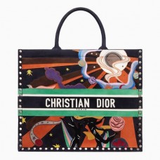 Borsa Dior Book Tote in Air Element multicolore dipinta a mano