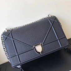 Borsa Dior Diorama Flap in pelle di vitello martellata nera Borsa Dior Diorama Flap in pelle di vitello martellata nera