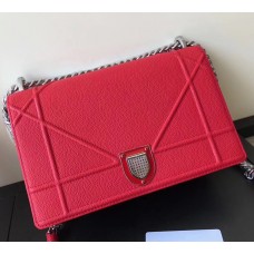 Borsa Dior Diorama Flap in pelle di vitello martellata rossa Borsa Dior Diorama Flap in pelle di vitello martellata rossa