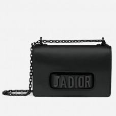 Borsa Dior J'Adior Flap in pelle di vitello nera ultra opaca.