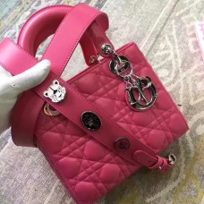 Borsa Dior My Lady Dior in pelle di agnello color rosso rosato. Borsa Dior My Lady Dior in pelle di agnello color rosso rosato.