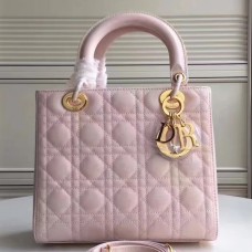 Borsa Lady Dior media in pelle verniciata rosa Borsa Lady Dior media in pelle verniciata rosa