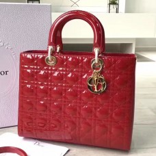 Borsa Lady Dior grande in pelle verniciata rossa Borsa Lady Dior grande in pelle verniciata rossa