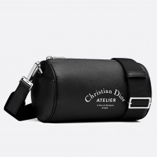 Pochette roller Dior in pelle di vitello martellata nera Pochette roller Dior in pelle di vitello martellata nera