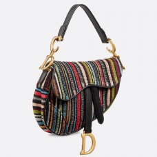 Borsa Dior Saddle in tela ricamata con strisce multicolore