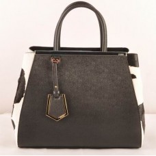 Borsa media Fendi 2jours con venature incrociate nere e inserti in pelle di crine di cavallo bianca e nera