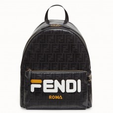 Zaino grande Fendi in tessuto lucido nero